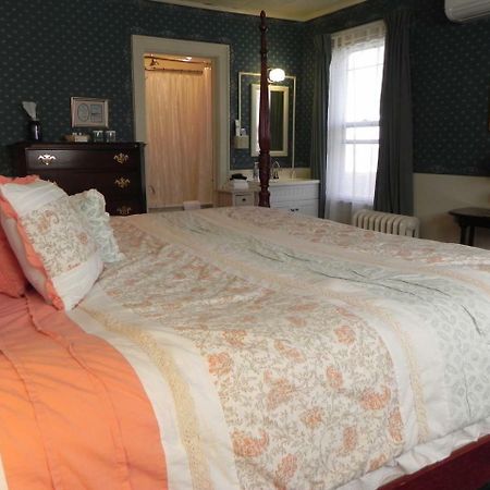 הוט ספרינגס Vine Cottage Inn מראה חיצוני תמונה