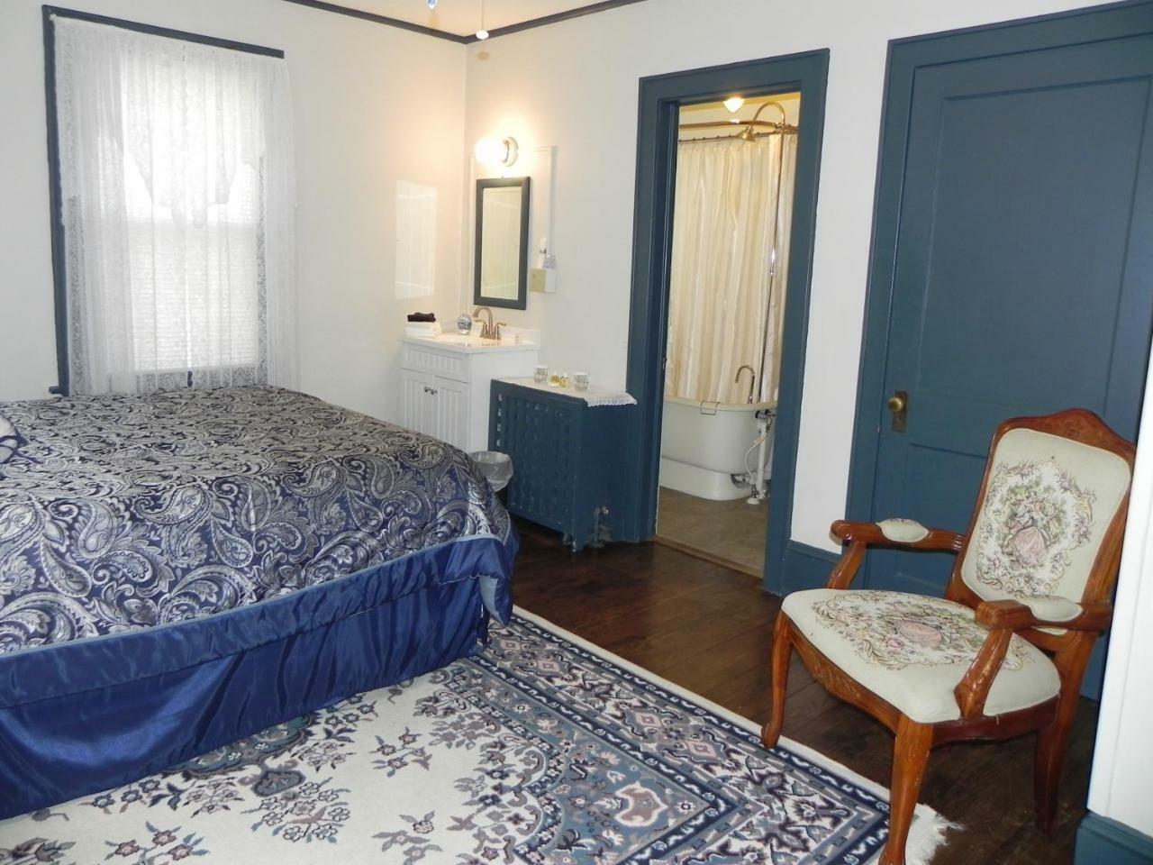 הוט ספרינגס Vine Cottage Inn מראה חיצוני תמונה